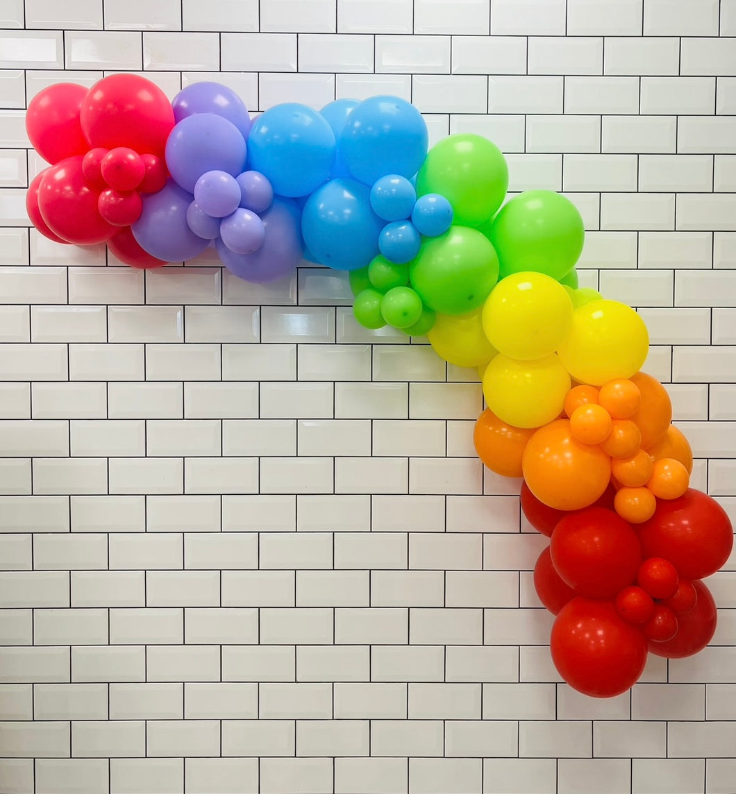 DIY balloon Cloud - Rainbow