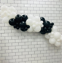 Load image into Gallery viewer, DIY Balloon Cloud - Mono
